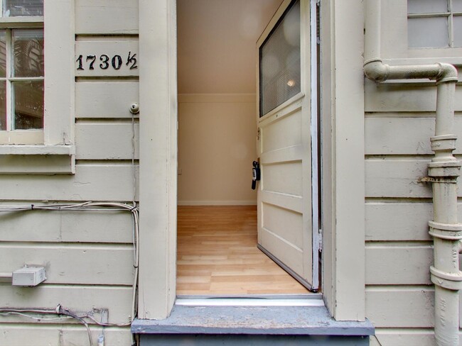Building Photo - 1730 Pacific Ave