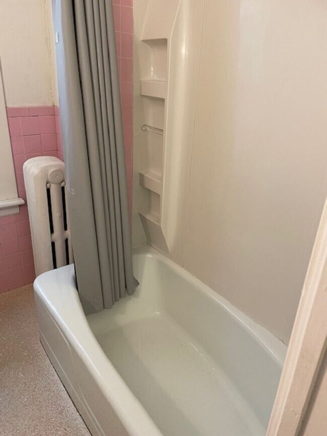 Building Photo - 1452-1454-1454 Franklin St