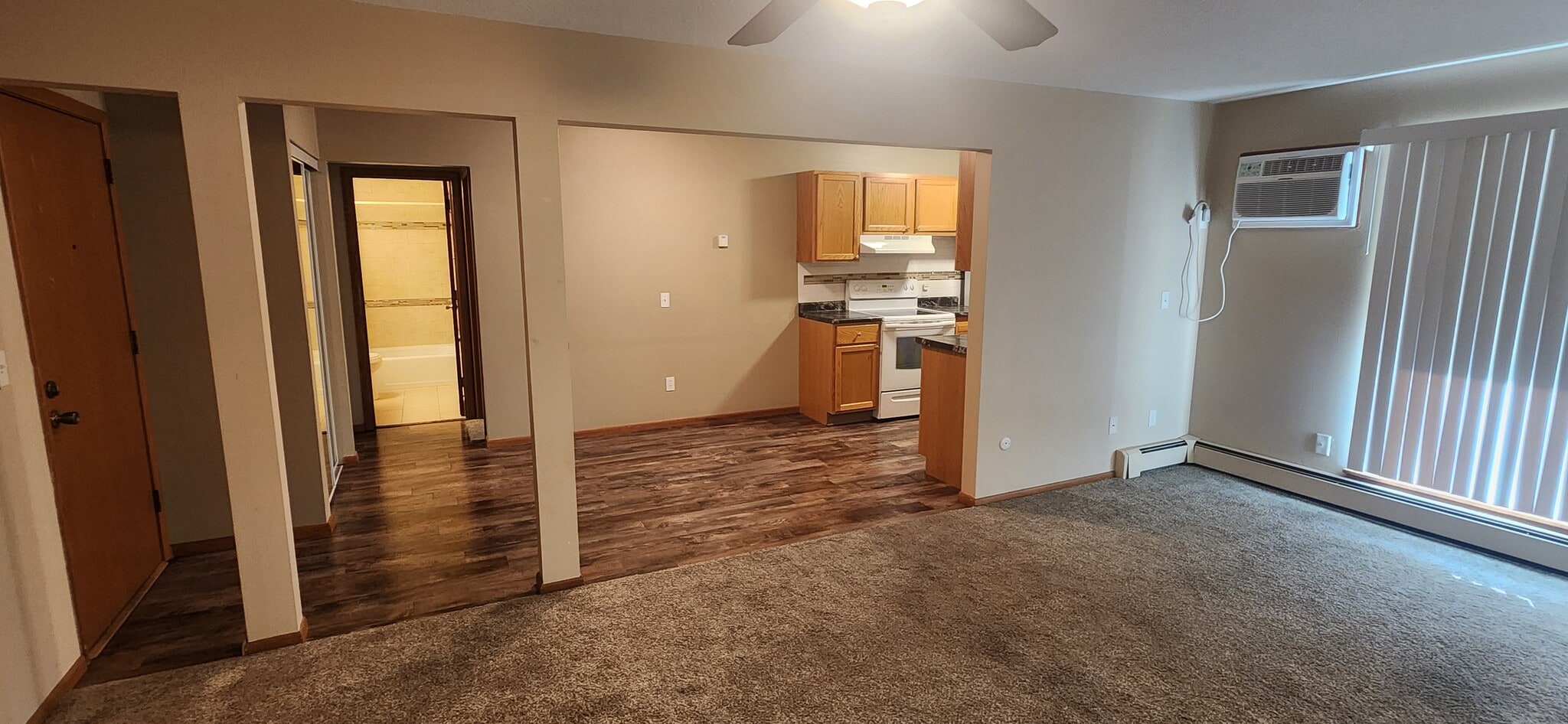 Building Photo - 358 Elton Hills Dr NW