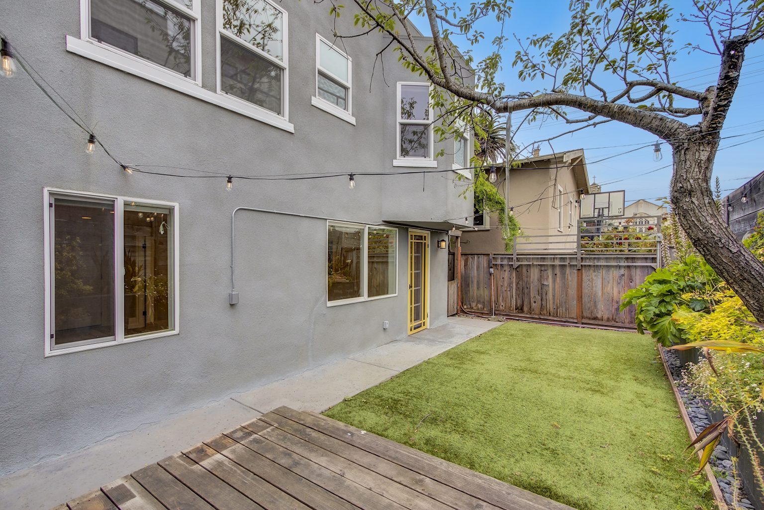 Building Photo - 1231 Gilman St
