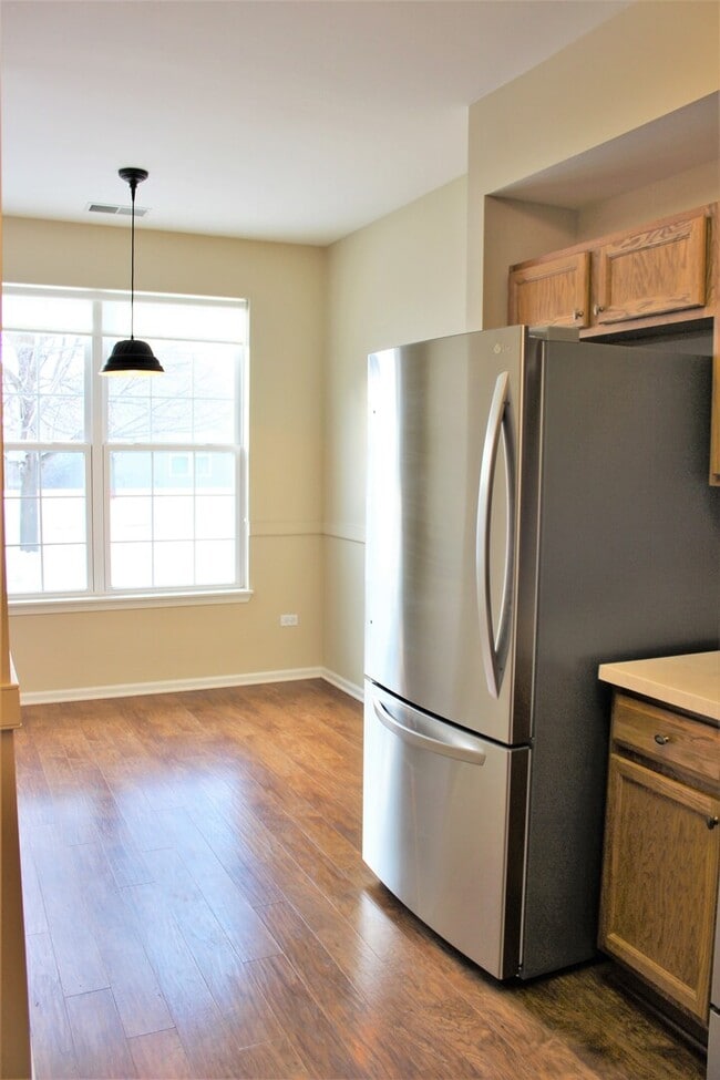 Building Photo - 12392 Wedgemere Dr