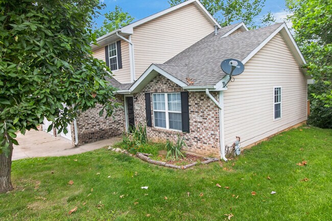 Building Photo - 5342 Godas Cir