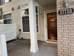 Building Photo - 17713 96th Ave N