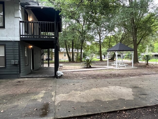 Building Photo - 1035 Maynard St