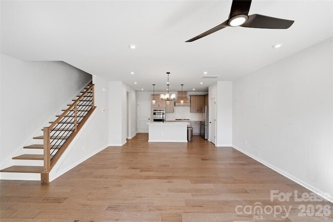 Building Photo - 423 Vinroot Aly