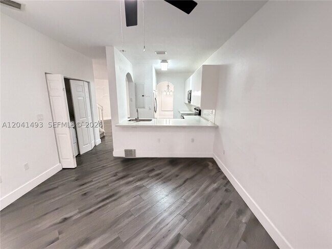 Building Photo - 14051 SW 49th St