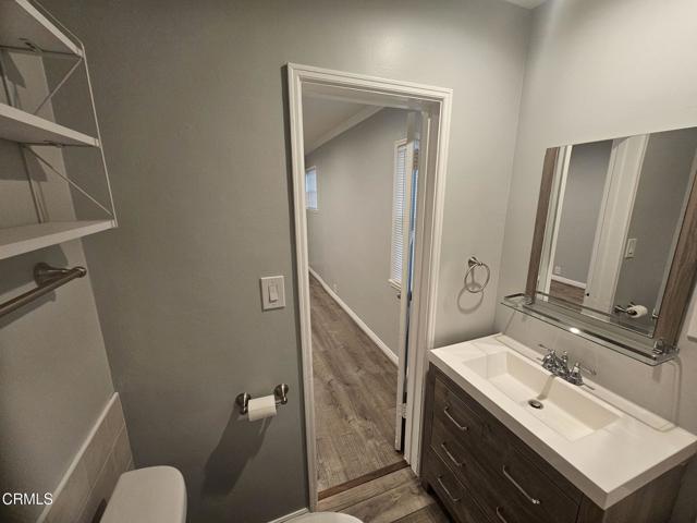 Building Photo - 530 N El Molino Ave