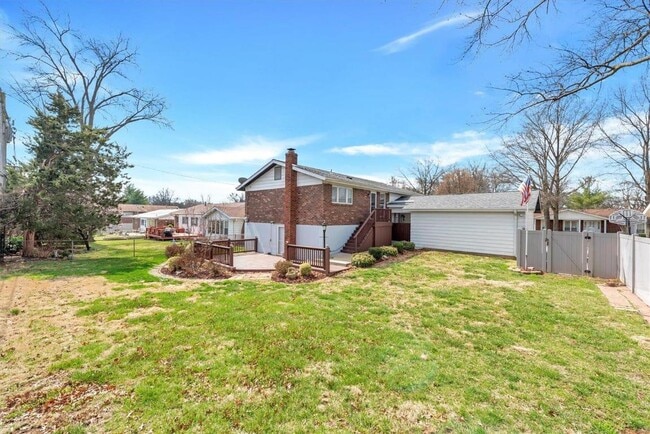 Building Photo - 5372 Chatfield Dr