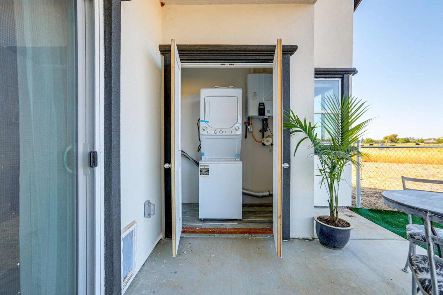 Building Photo - 6600 Thousand Oaks Dr