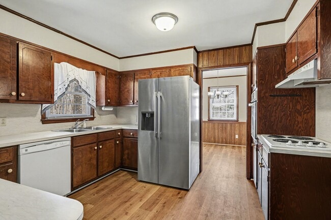 Building Photo - 755 Branch Water