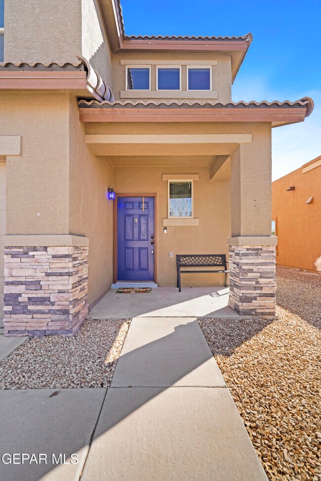 Building Photo - 13514 Bradford St