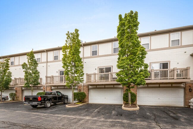 Building Photo - 106 Rosehall Dr