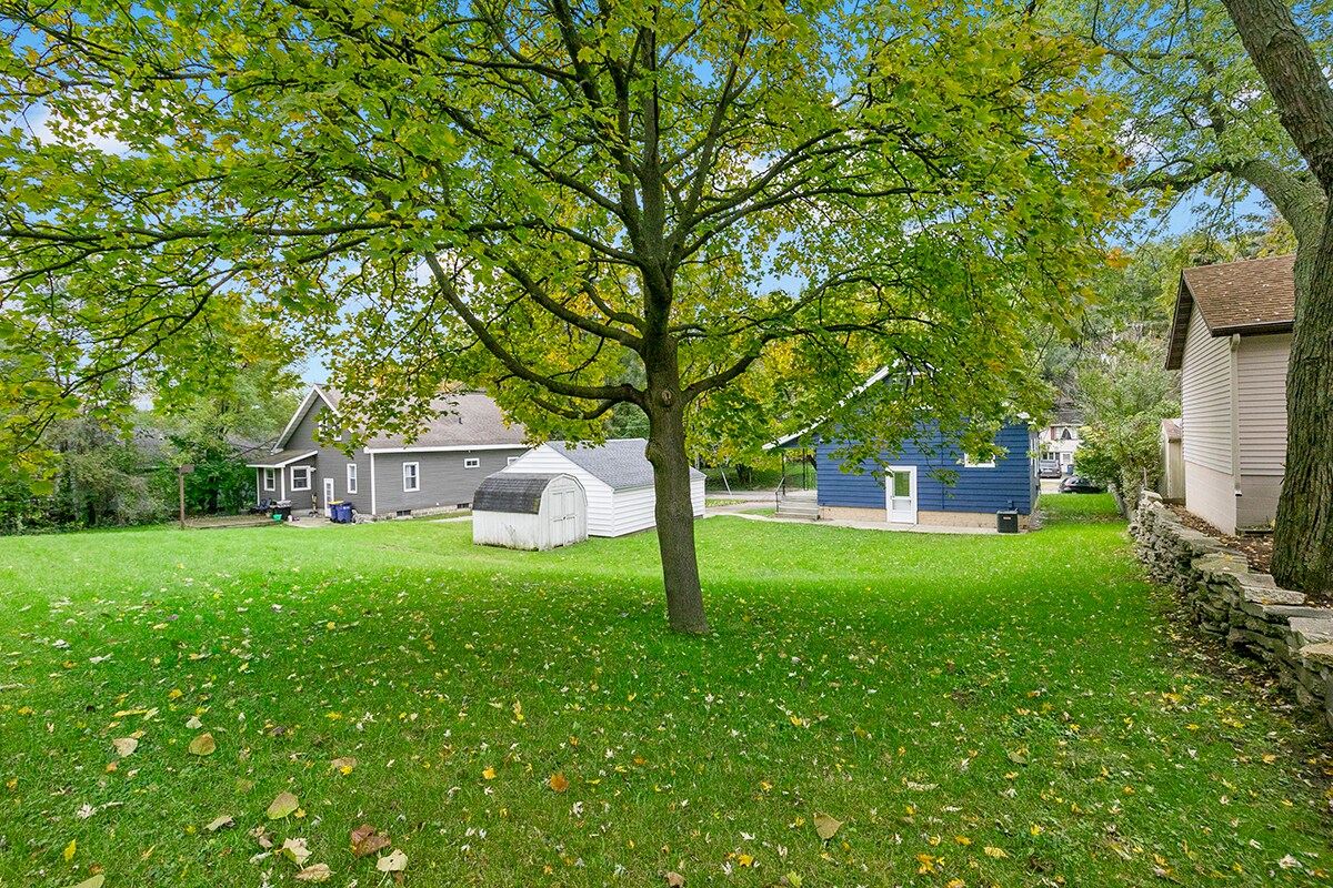 Building Photo - 1633 McDonald St NW