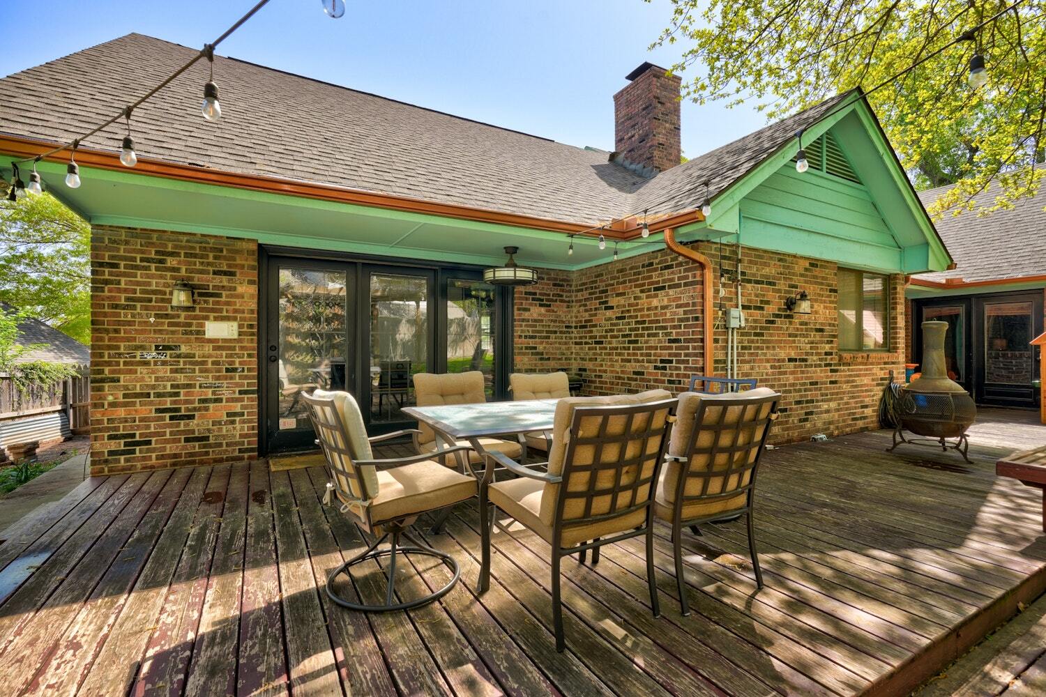 Building Photo - 1409 Folkstone