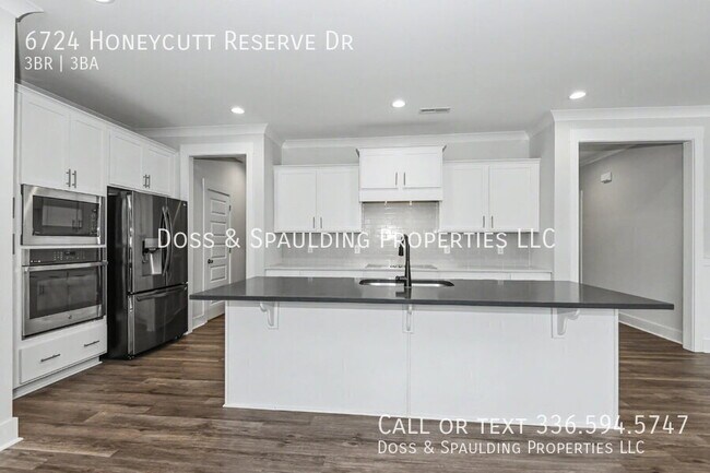 Building Photo - 6724 Honeycutt Reserve Dr
