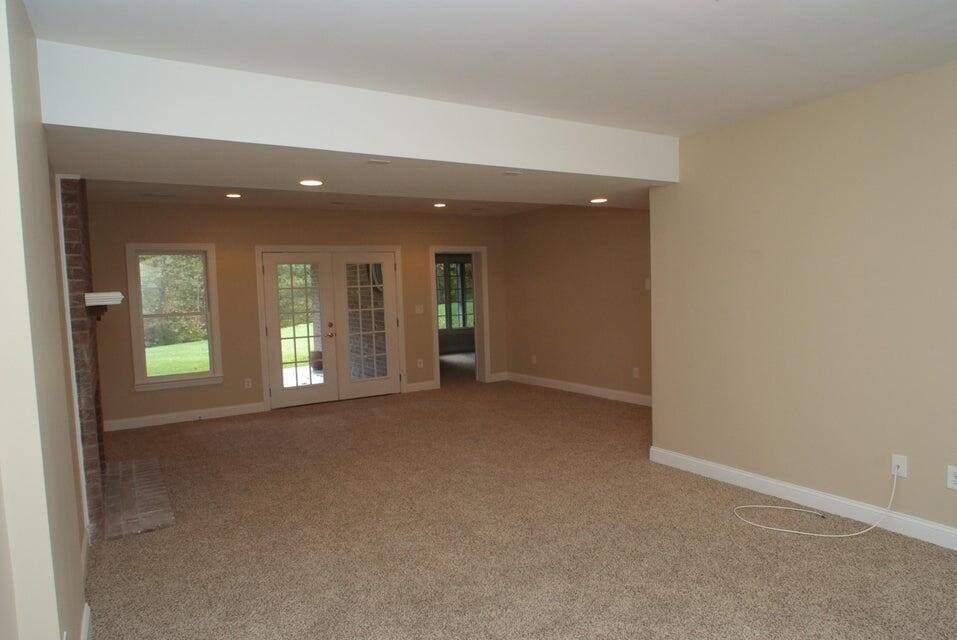 Building Photo - 6602 Hidden Woods Dr