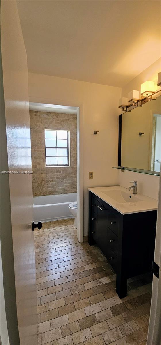Building Photo - 10194 SW 137th Ct