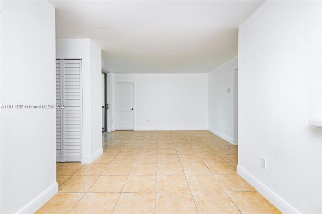 Building Photo - 11750 SW 18th St
