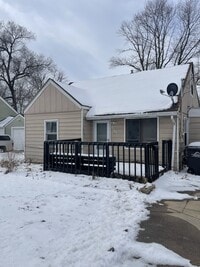 Building Photo - 7008 SW 15th St