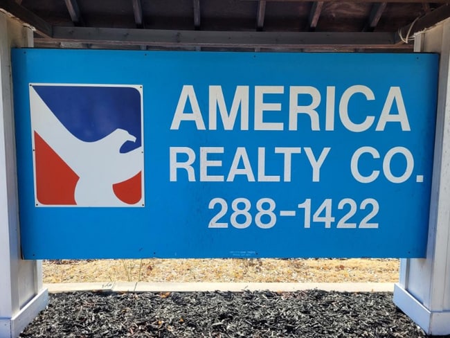 Building Photo - 950. AMERICA REALTY PA LIC LONG TERM RENTALS