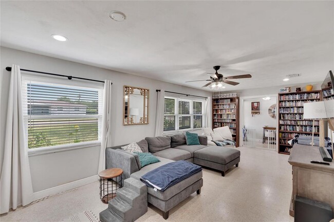 Building Photo - 1607 Melodie Dr