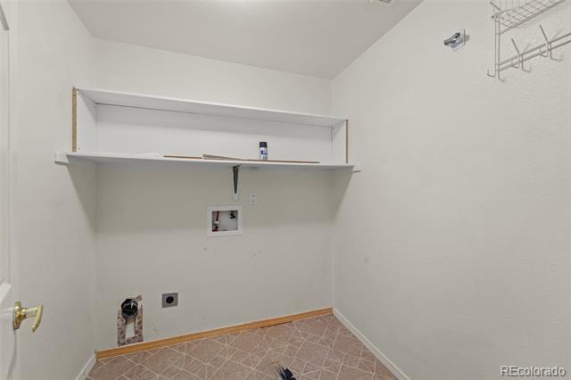 Building Photo - 6082 Colony Cir