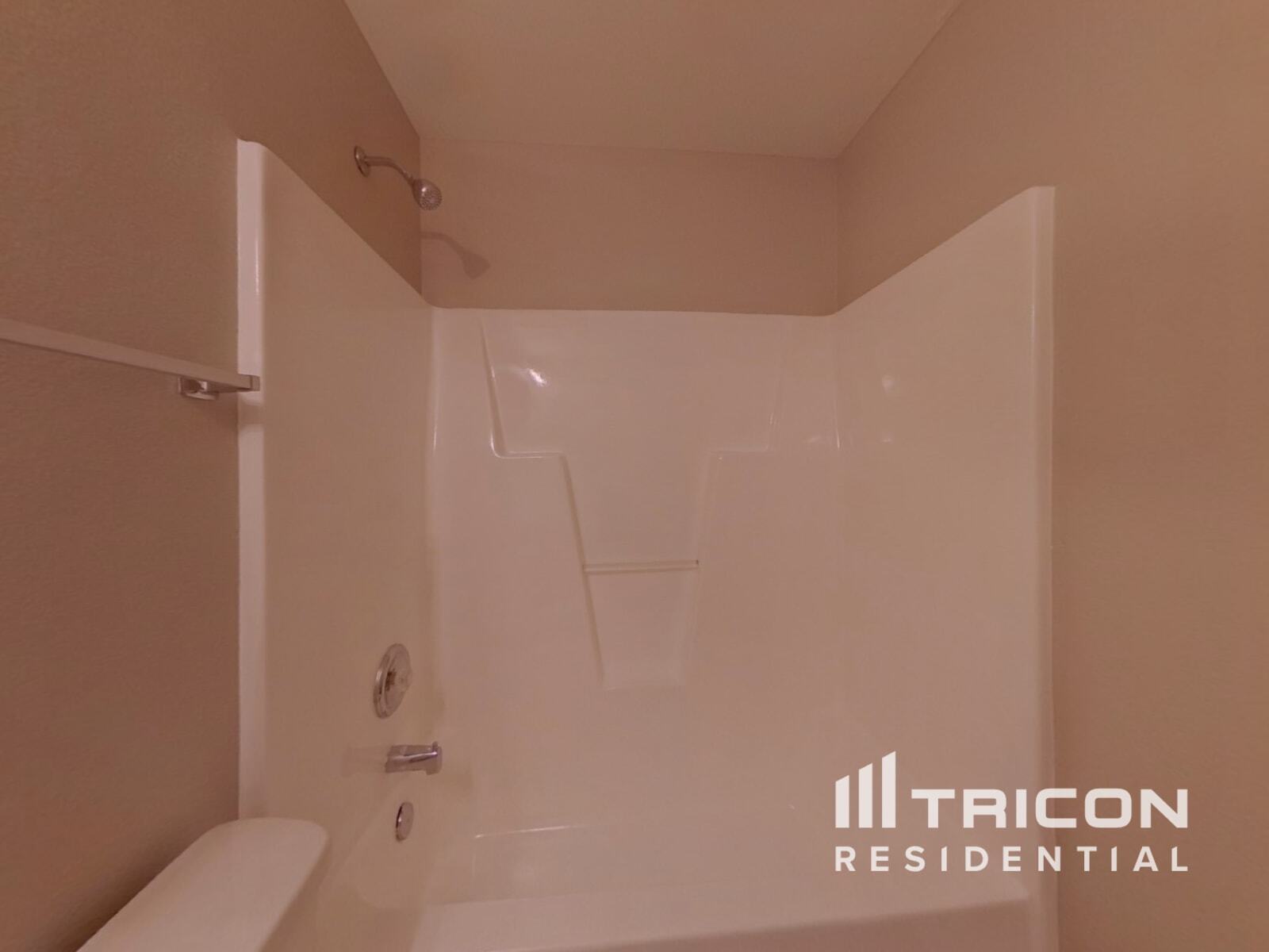 Building Photo - 1510 Verese Ct