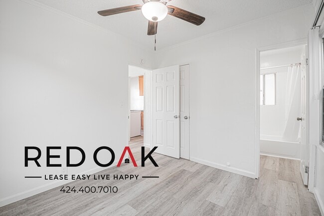 Building Photo - 12145 Pine St