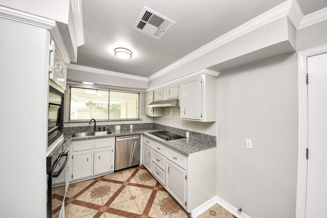 Building Photo - 10206 Catlett Ln