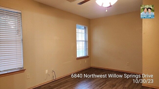 Building Photo - 6840 NW Willow Springs Dr