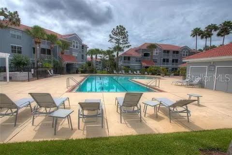 Building Photo - 18001 Richmond Pl Dr