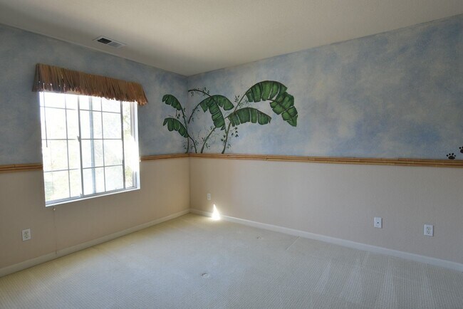 Building Photo - Beautiful and Spacious Evergreen 4 Bedroom 2.5 Bath Home with Pool!