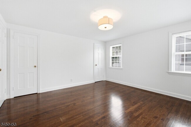 Building Photo - 20 Wilber Terrace