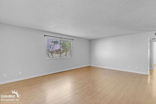 Building Photo - Charming 2Bdm 1Ba Home in Central Phoenix!