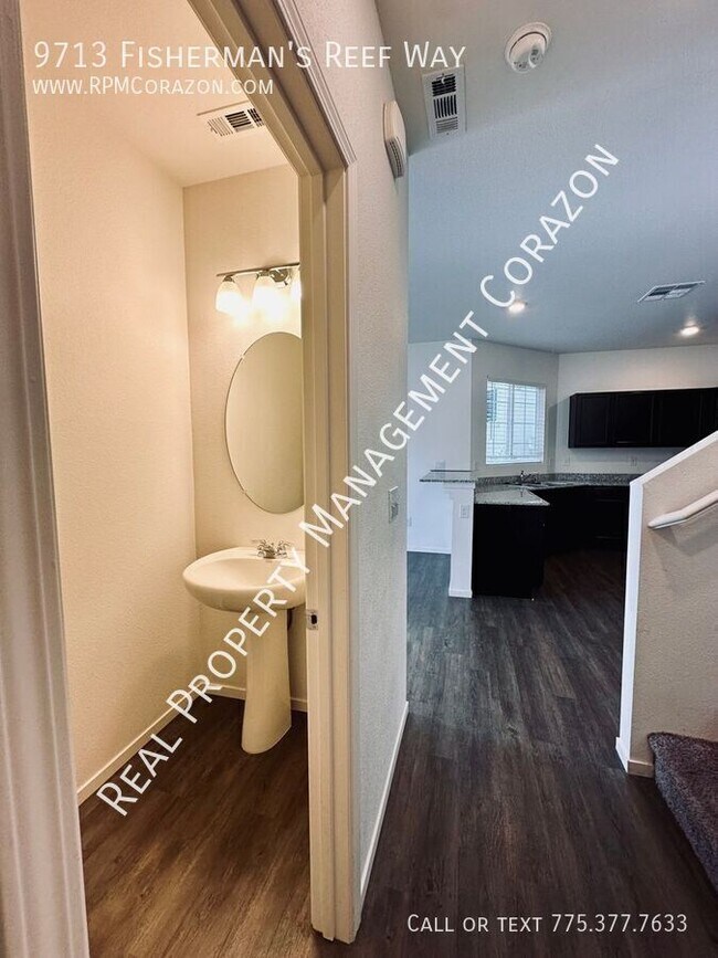 Building Photo - Modern 3 bedroom upgraded home!