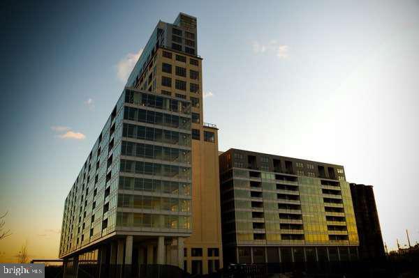 Building Photo - 1200 Steuart St