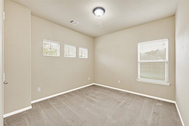 Building Photo - 15842 Lost Anchor Way Ln