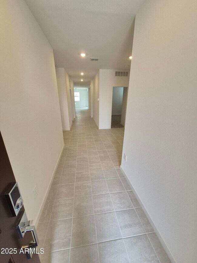 Building Photo - 37097 W Prado St
