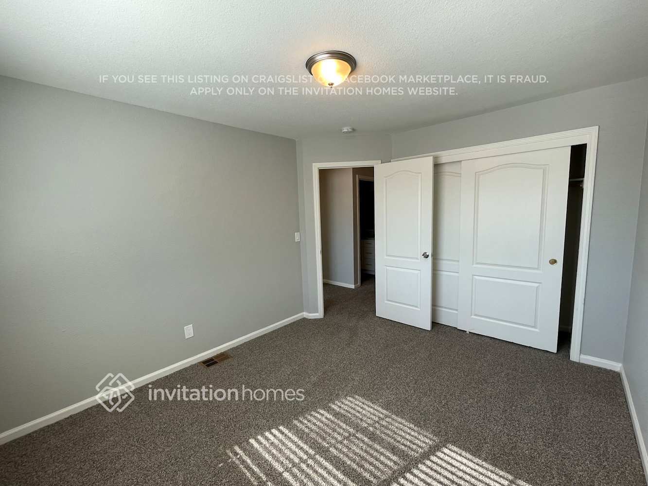 Building Photo - 850 Thetford Pl