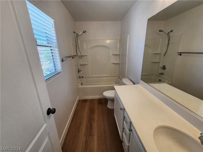 Building Photo - 138 E Cosmos Ct