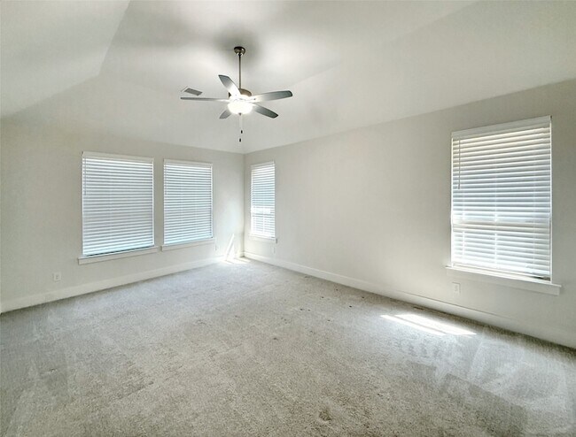 Building Photo - 5924 Owen Rd