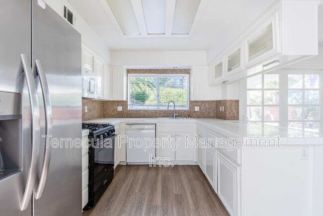 Building Photo - 31686 Corte Avalos