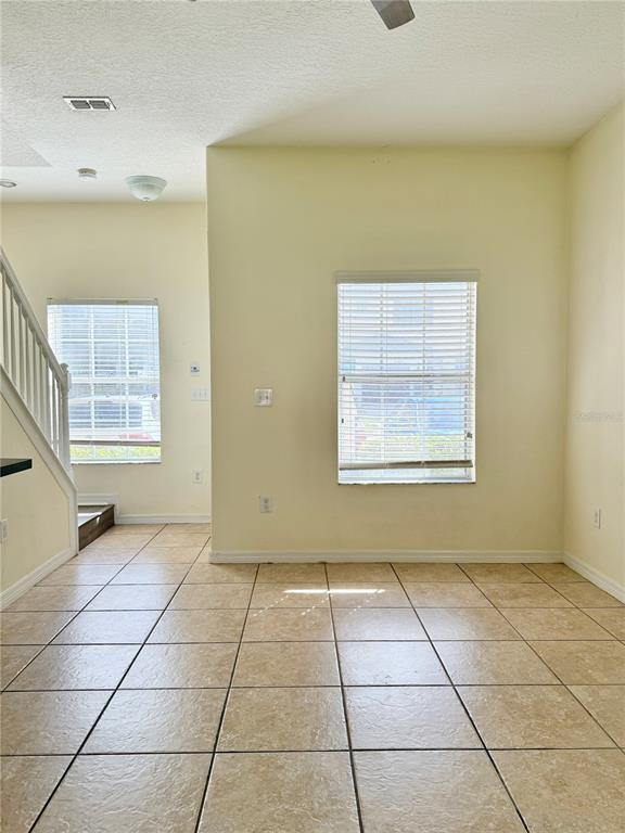 Building Photo - 20427 Needletree Dr