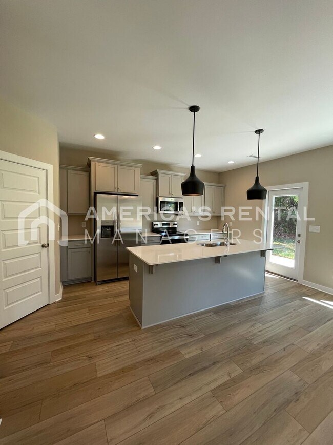 Building Photo - DEPOSIT PENDING! Home for Rent in Union Grove, AL!!! Available to View Now!!!