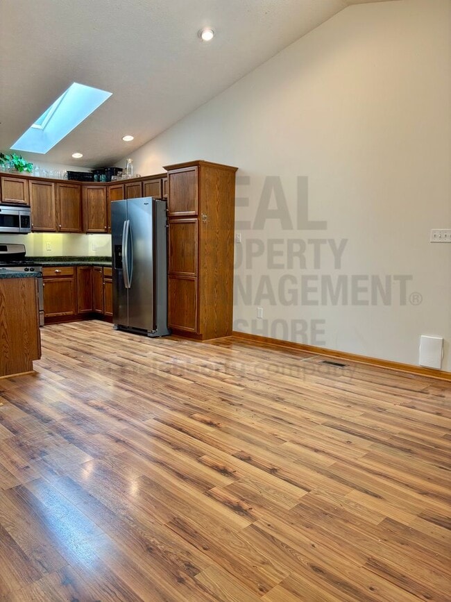 Building Photo - Energy-Efficient 3 Bed / 2 Bath Home with Solar + 2-Car Garage