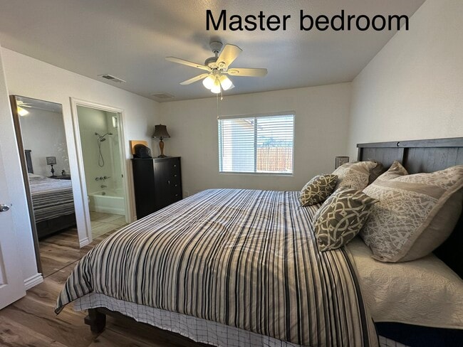 Building Photo - 7054 Juniper Ave