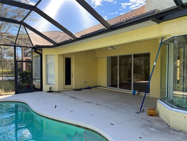 Building Photo - 6970 Scrub Jay Dr