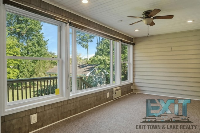 Building Photo - Pristine 3 Bedroom 2 Bath Home in Tanglewo...
