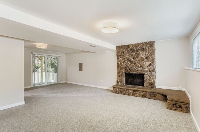 Building Photo - Beautiful Redmond Home Near Microsoft and ...