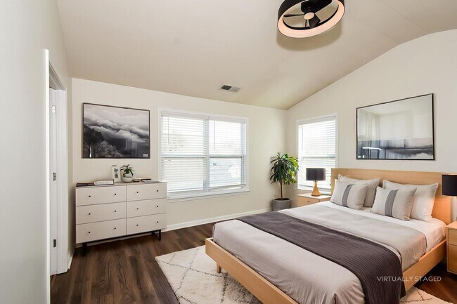 Building Photo - Beautifully Updated 3 Bedroom Home with Modern Upgrades in Marietta